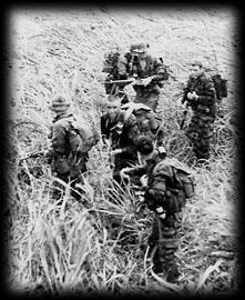 Hot extraction: MACV Recondo school Viet Nam 1968 Hot extraction: MACV Recondo school Viet Nam 1968