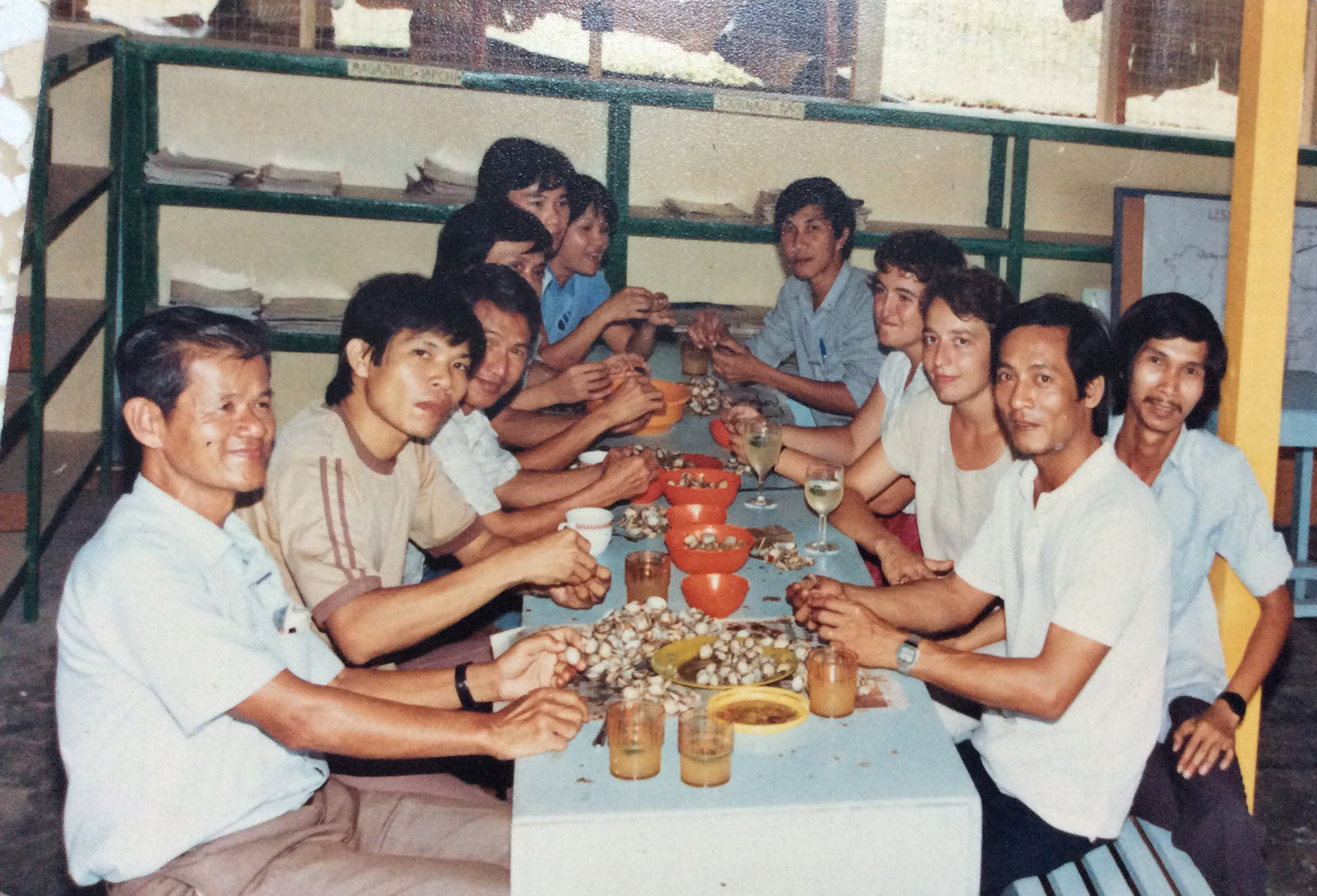 2_Anh-Tuan-Mealtime-at-the-Ecole-Francaise-in-the-UN-camp.-Tuan-is-first-on-the-right-in-the-back. Anh Tuan at mealtime in the UN camp