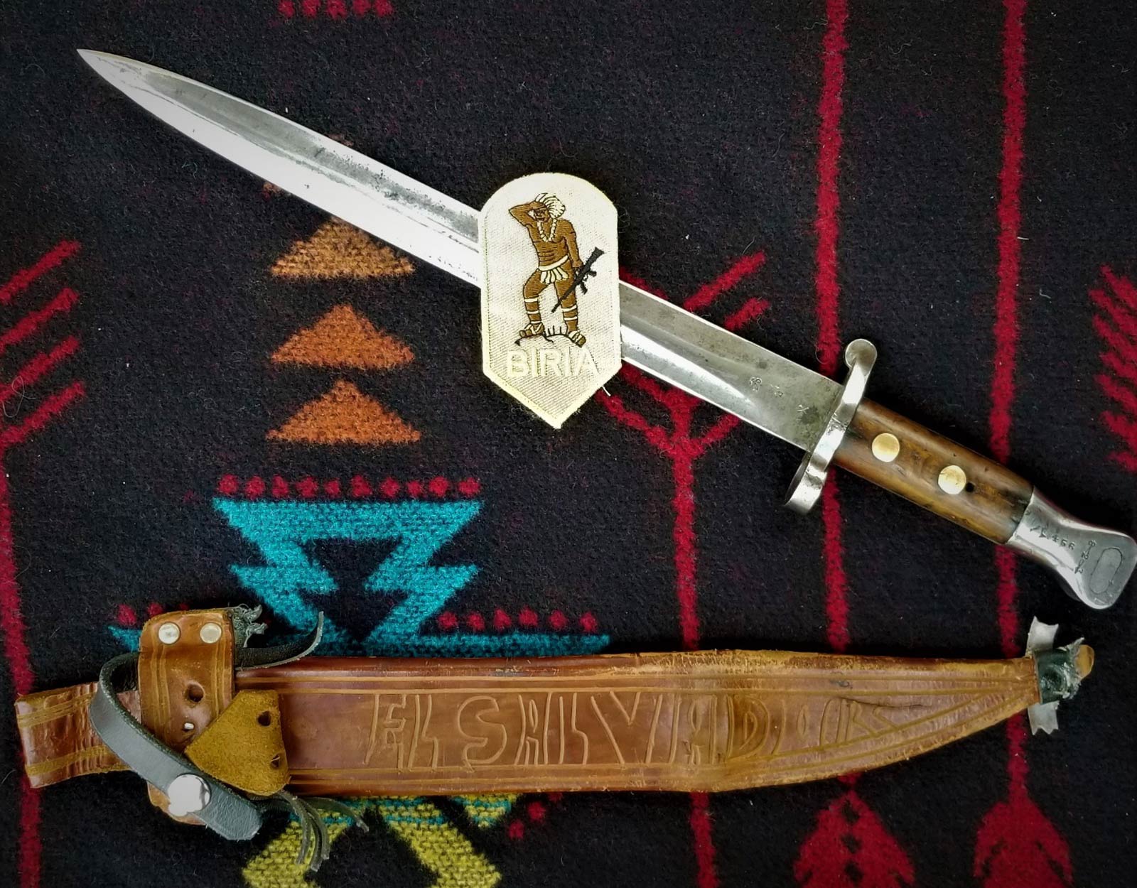 Knive from El Salvador