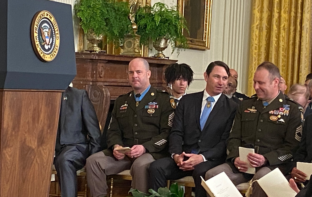 Left to right, Medal of Honor recipients CSM Matthew Williams, LTC William Swenson, and MSG Earl Plumlee attended the White House ceremony. (Photo courtesy Vahan Sipantzi)