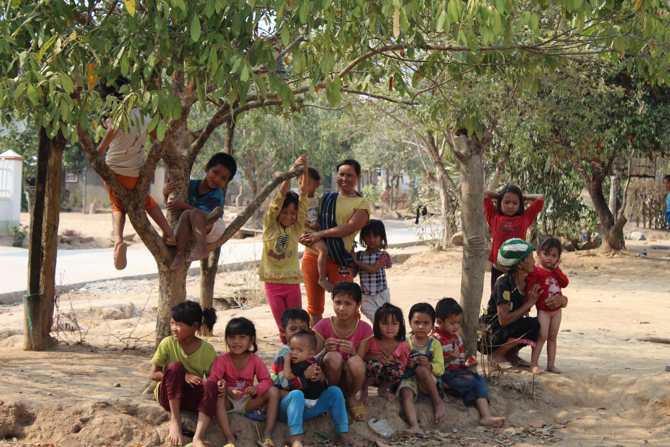 Montagnard mother with village children taken in 2016 by Tom Turney