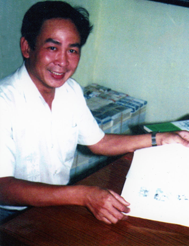 Professor Nguyen Ngoc Hung, Vice-Director, English Departmnent, Hanoi Foreign Language College (Photo by Marc Yablonka)